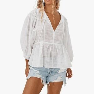 American Eagle Outfitters White Textured Blouse